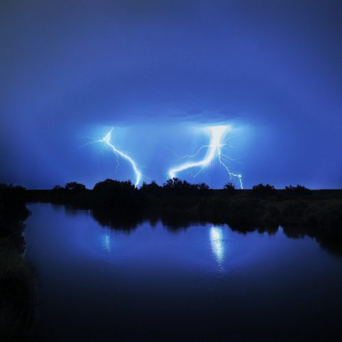 Jorge D. Müller - “Relámpago Reflejo” - Arroyo Sauce Chico, cercano a la localidad de Gral. Cerri